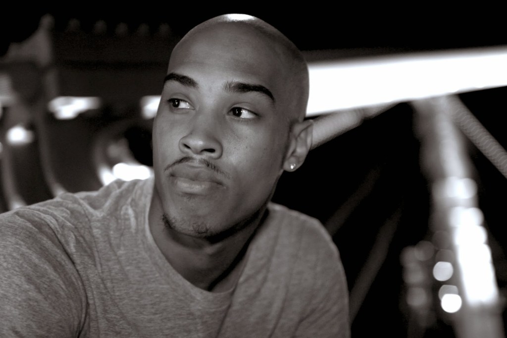 Omen | A Brief Moment (#throwbackmusic)