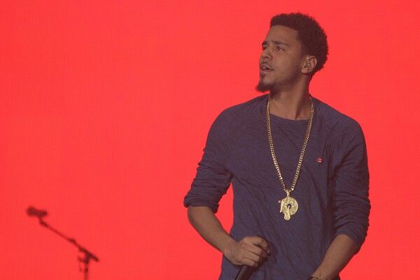 Beyond the Glitter: How the Soul Outshines Materialism in a Turbulent&nbsp;Life